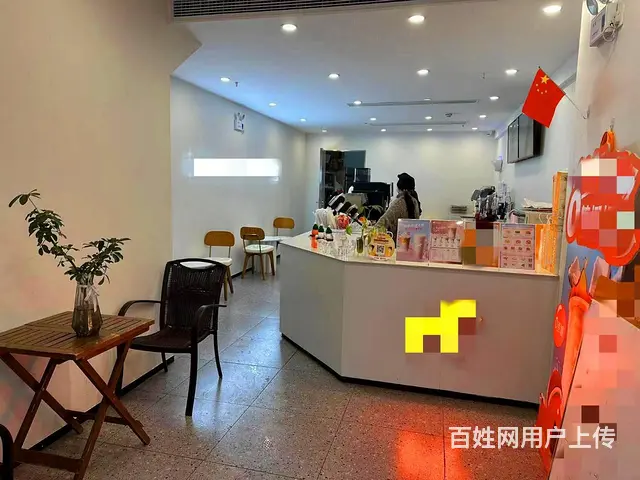 （猎铺网免费推荐）万达金街内街靠广场大屏幕55平精装修门面转 - 图片 2