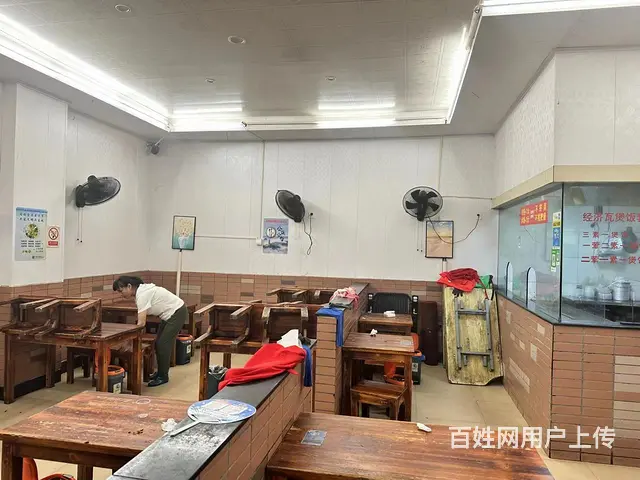 （极 致）宝龙广场南龙广场旁餐饮店房东直租！周边消费水平高 - 图片 3