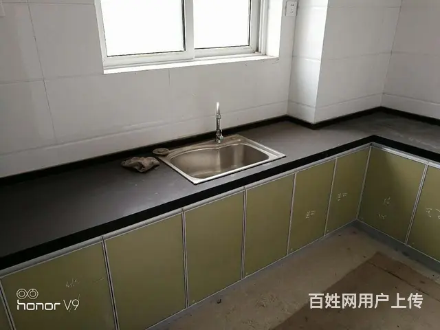 天鼎华府1楼，两室两厅，家具家电齐全，拎包即住 - 图片 2