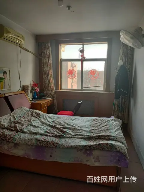双气房，红旗街西段，五楼，二室一厅， - 图片 1