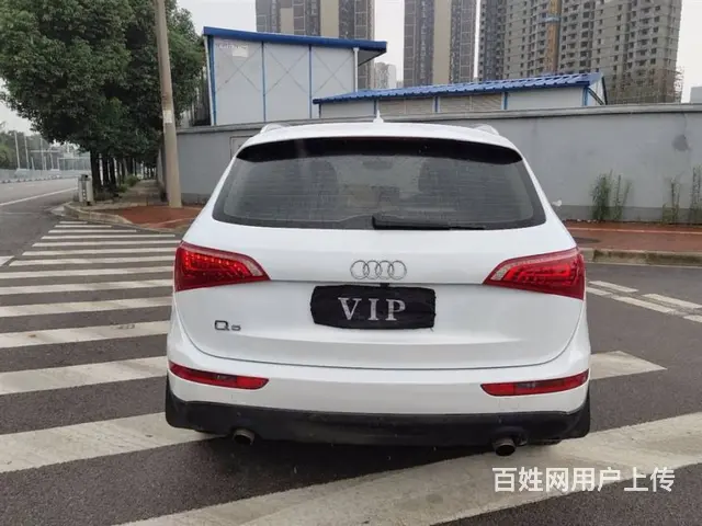 奥迪Q5 2011款 2.0TFSI 手自一体 舒适型 - 图片 2
