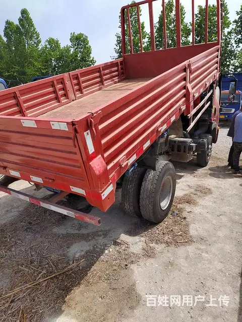 18年重汽王牌4.2米蓝牌自卸车 - 图片 3