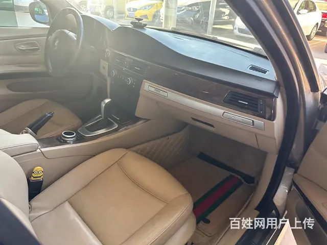 宝马3系 2009款 320i 2.0 手自一体 时尚型 - 图片 2