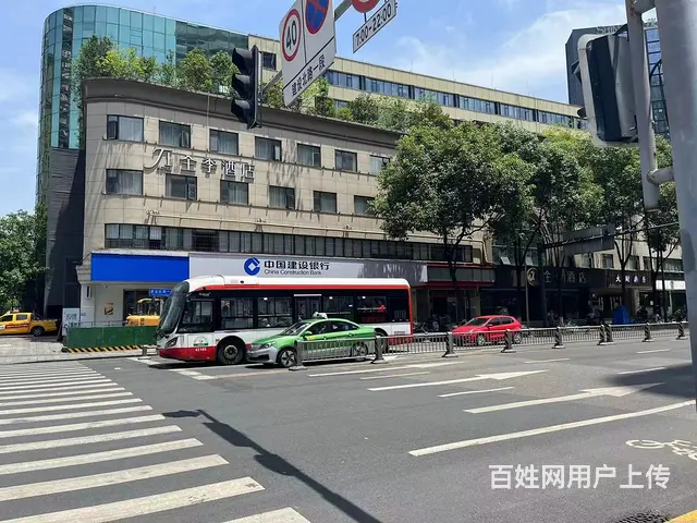 XN 成华区红星桥地铁口 临街旺铺直租 可办烟草证 - 图片 8