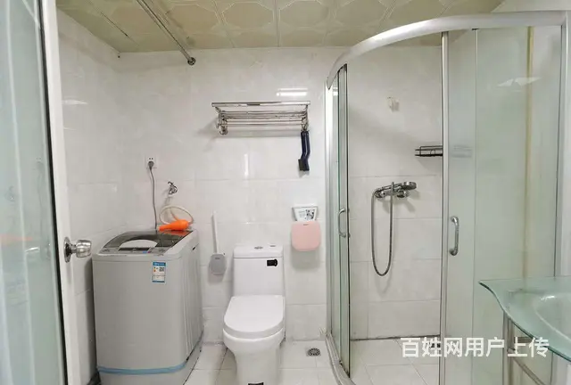 拱北关口艺丰大厦电梯精装一房一厅出租，租价2600。近关口 - 图片 7
