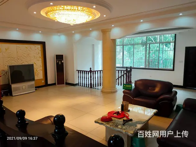春天花园一楼跃层带花园。 - 图片 1