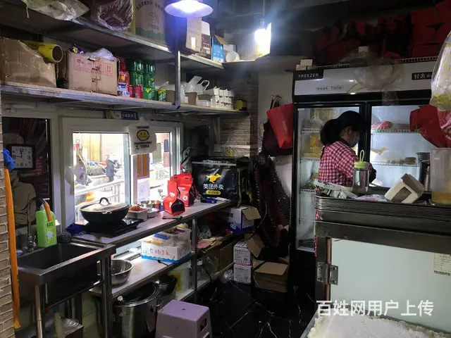 急转临街黄金位置营业中外卖店低价转让 - 图片 1