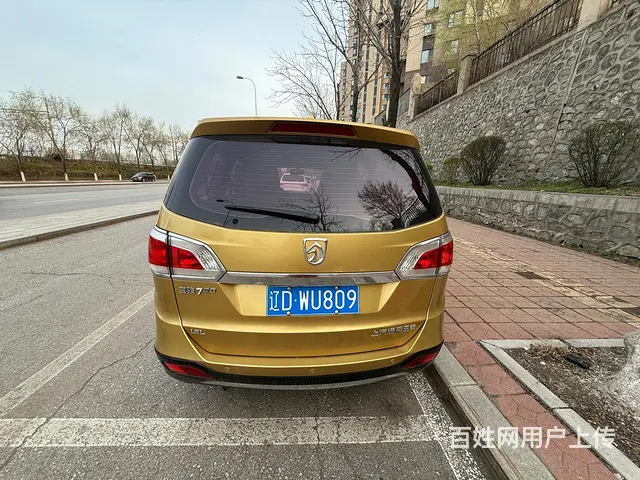 宝骏 宝骏730 2014款 1.8 手动 舒适型7座 - 图片 5