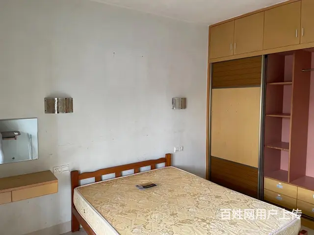 六楼精装两房有汽车停车位出租房 - 图片 4