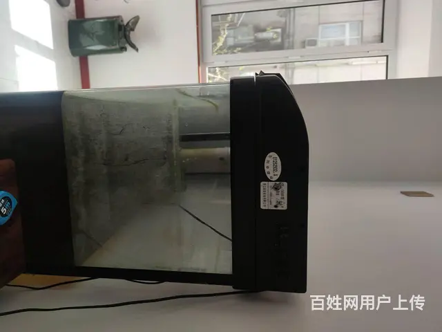 出售大鱼缸 - 图片 2