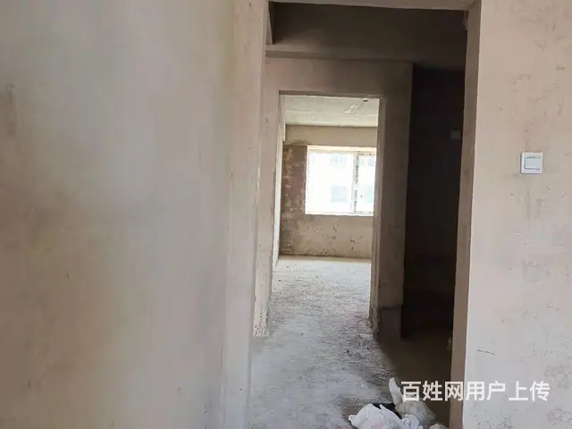 便宜房子来了~新柳城E区多层步梯6楼非顶，房证面积92平增5 - 图片 8