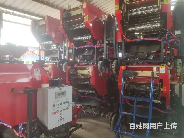 青储农用车，青储饲料粉碎车。 - 图片 3