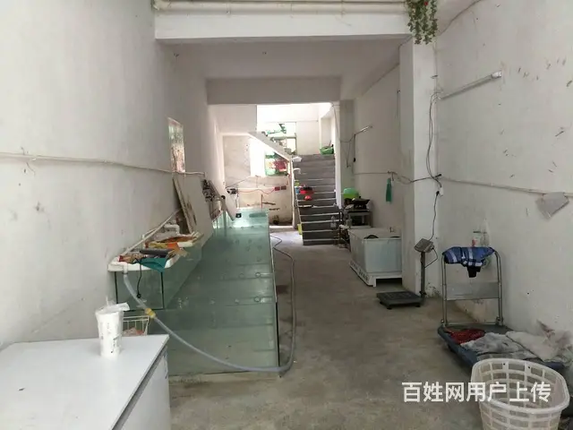 业主急售乐东县城新源商业街（老粮所内）1栋5号商铺急售 - 图片 1
