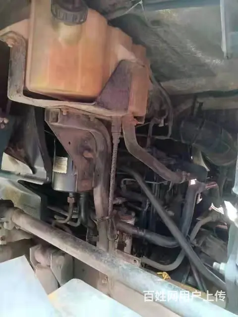 15年6月前四后八厢式车315马力东风天龙 - 图片 9