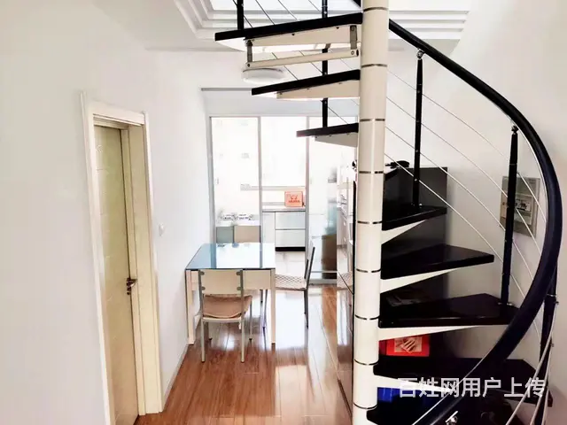 市中心黄金位置，成龙小区126平7代8，24.5万元 - 图片 2