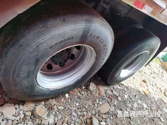 二手前四后八厢式货车350马力17年4月东风柳汽 - 图片 8