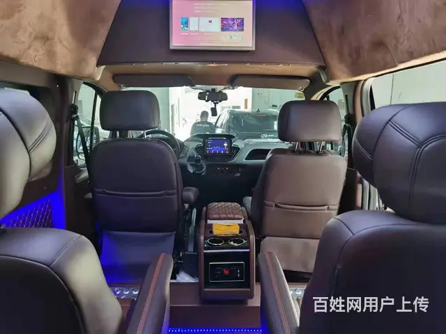 上牌4个月福特全顺，2.0T柴油商用车，6座，行驶 - 图片 7