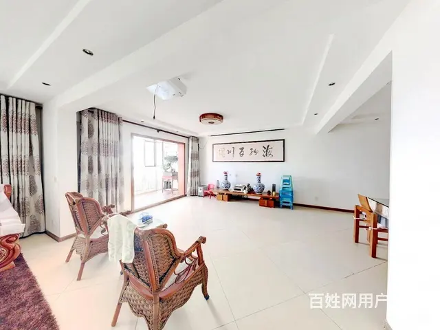 四季花城（莱山） 3室2厅 东南 - 图片 1