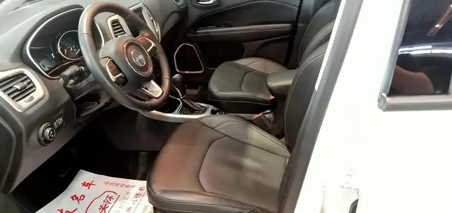 Jeep 指南者 2017款 1.4T 双离合 200T 家 - 图片 4