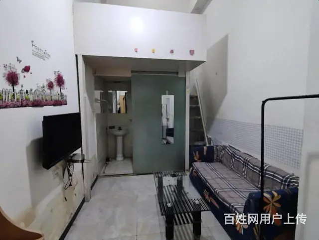 押一付一公寓！万达 大悦城 芝罘湾华茂一室500800 - 图片 1