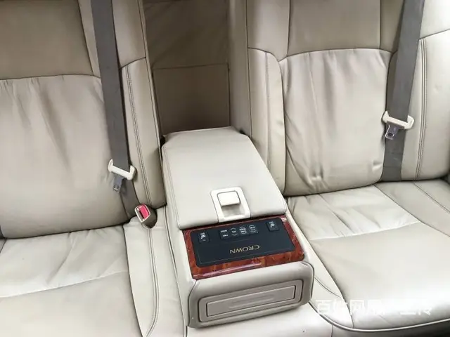 丰田 皇冠 2005款 3.0 手自一体 Royal E 真 - 图片 10