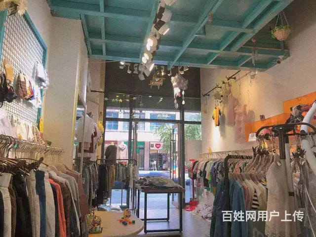 黄石港区武汉路36平服装店转让 - 图片 3
