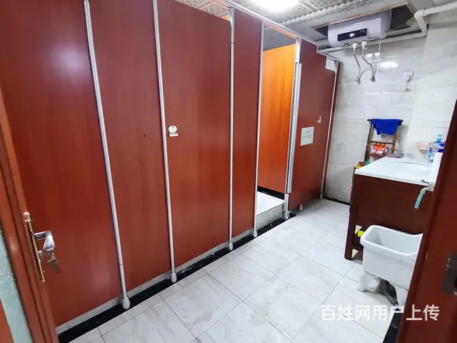 群力 地铁口 财富中心 高区 使用600平 精装修 框架结构 - 图片 8