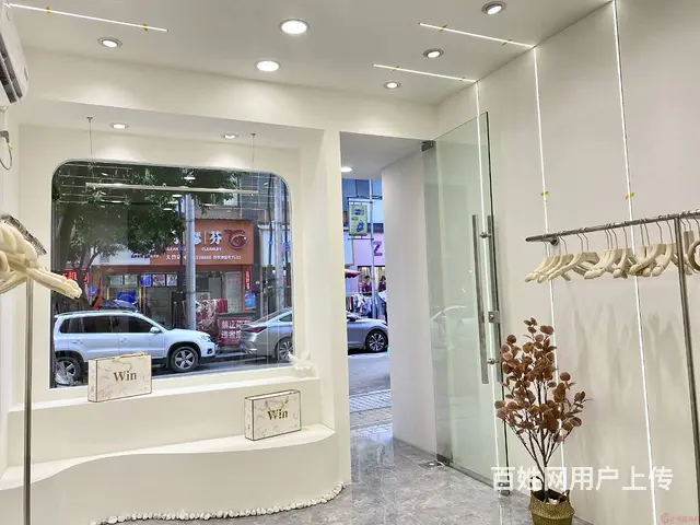（达州铺源网）大竹煌歌广场福康街26㎡服装店转让 - 图片 2