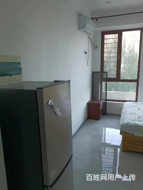 万国码头4楼1室床冰箱洗衣机热水器空调包物业包网9000元 - 图片 3