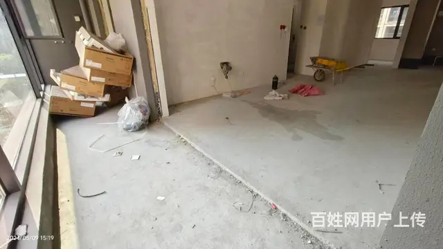 鑫悦府四居室 送车位 落地窗 115万可贷款 - 图片 6