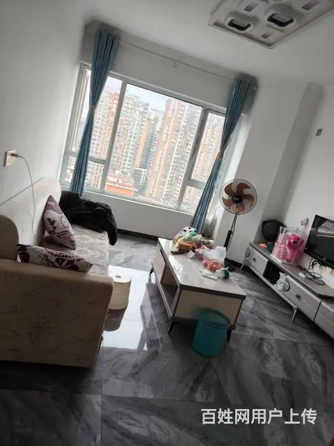 跨越星耀天地 普通住宅1厅 简单装修 - 图片 1