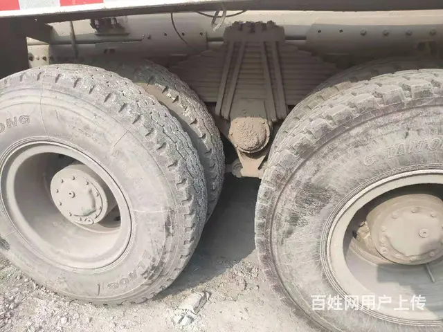 转让18年二手豪沃大14方搅拌车 340马力后八轮 - 图片 6