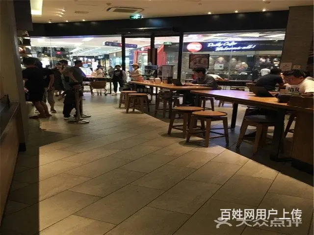 太仓万达旺铺出售，肯德基，星巴克承租，年租10万 万达广场 - 图片 6