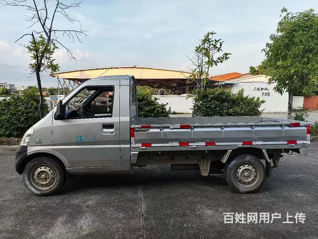 17年五菱单排平板货车 - 图片 4