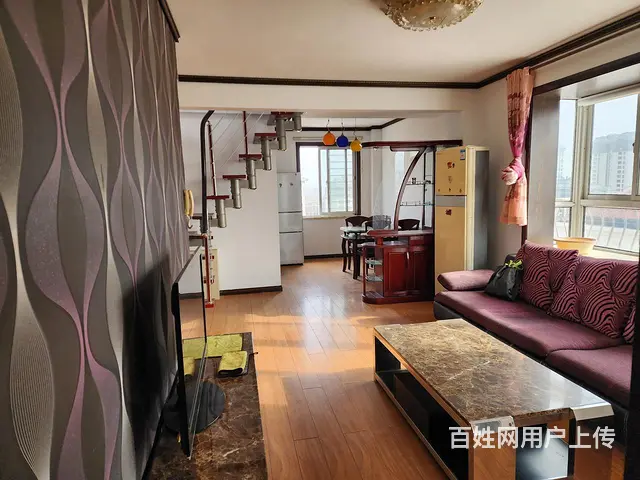 富顺苑西区精装三室二厅多层六楼加阁楼好房出租了 - 图片 1