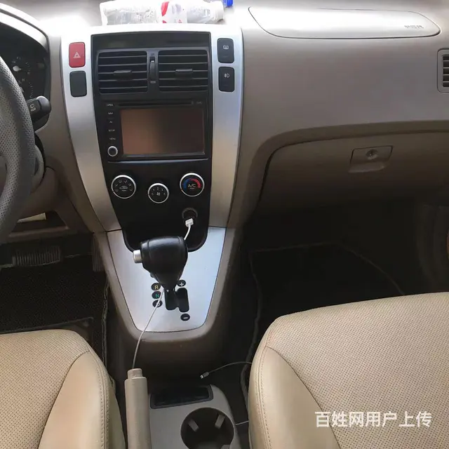 现代 途胜 2009款 2.0 手自一体 两驱舒适天窗型 - 图片 8