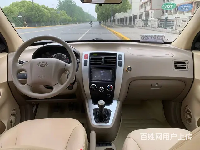 现代 途胜 2009款 2.0 手动 两驱舒适型 - 图片 4