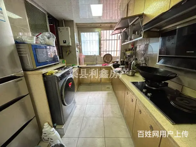 英伦城邦超好的地段，住家舒适 - 图片 5