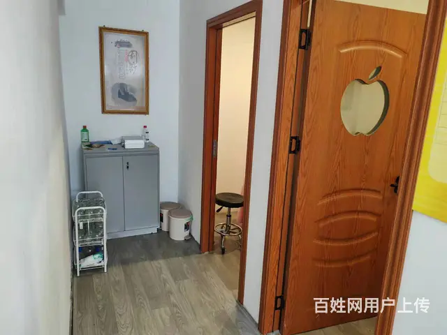 （51旺铺推荐）万达广场80平连锁修脚店转让 - 图片 5