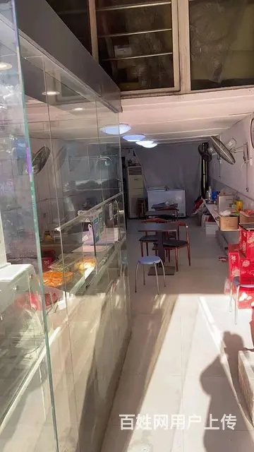 黄石港区磁湖路100平餐馆转让 - 图片 2
