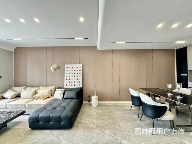 城北核心位置玖玖广场山河筑精装修3室拎包入住 - 图片 1