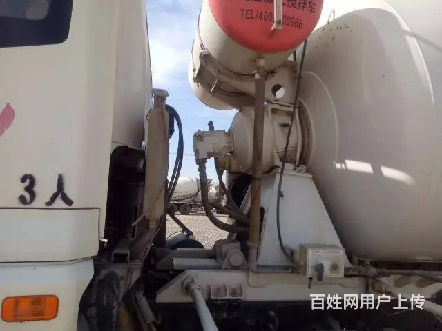 出售二手 豪沃 欧曼搅拌车 后八轮 手续齐全 - 图片 4