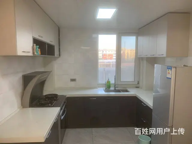 凌河区 沈铁青橙社区 3楼电梯 儿童公园 花鸟鱼市 市医院 - 图片 10
