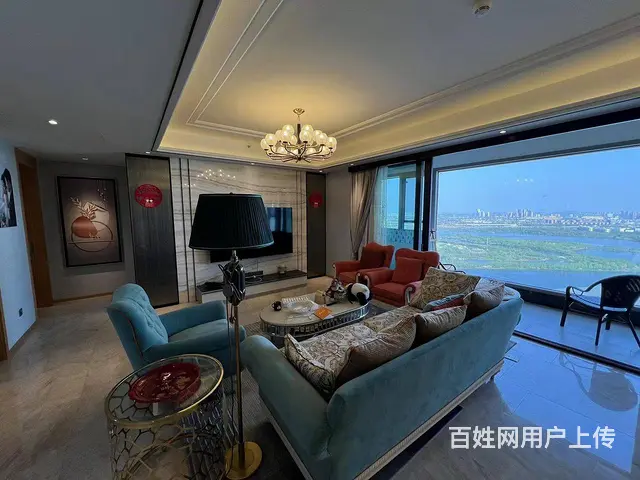 东湖旁 业主自主出租 近武汉站 一梯一户 全屋定制 - 图片 2