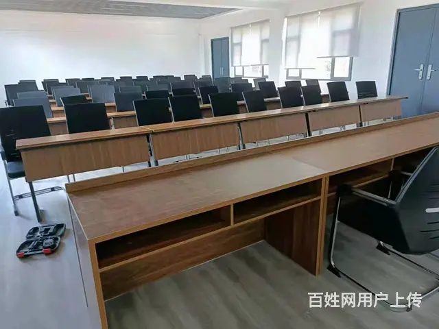 全新办公屏风，办公台，办公椅，会议椅,大班台文件柜 - 图片 6