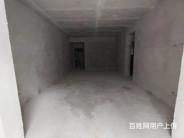 毛坯房三房两厅双卫，带130平米平台 - 图片 7