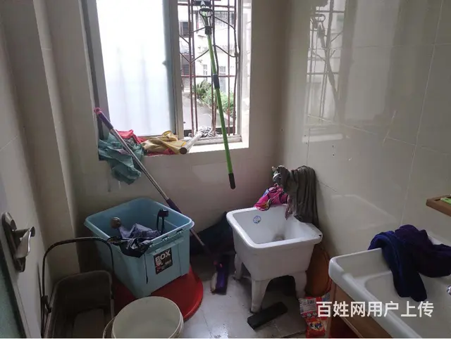 延安路中心地段经营中店面出售 - 图片 4