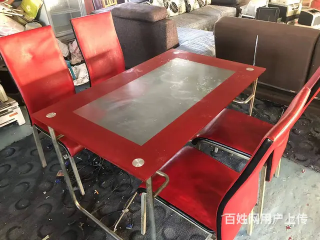 【搞定了！】低价出售二手餐桌椅一套，一桌带四椅 - 图片 3
