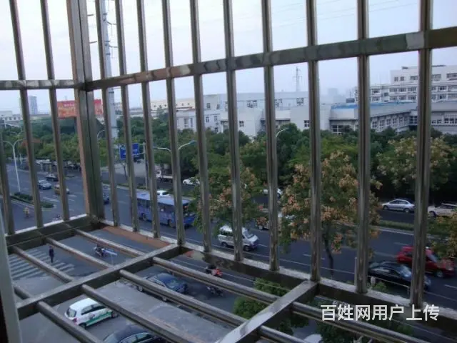 【搞定了！】房主出租万达丰臣国际BRT一室一卫房 - 图片 4