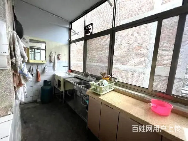 2千多急卖松山路三室户型方正采光通透随时看房产证齐全好停车 - 图片 9